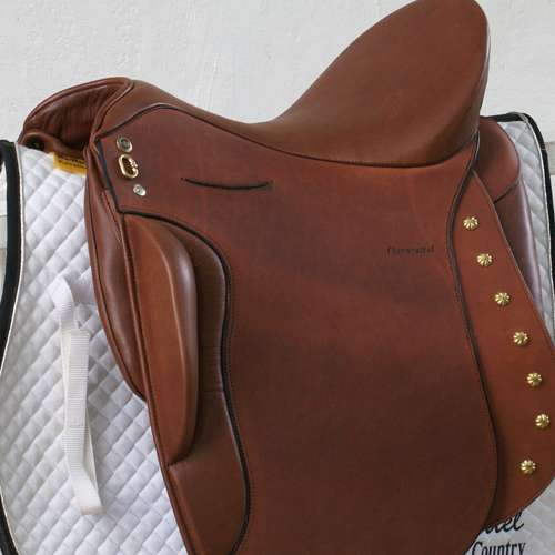 Amazona Dressage Comfort 2000 - moro med 2:a sadelklaff och dekoration