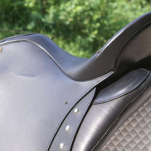 Amazona Dressage Comfort 2000 - Sittplats